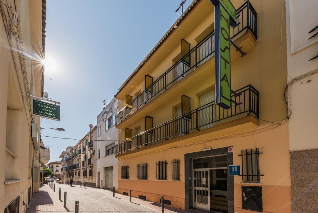 Hostal Arkanta Arganda Del Rey Exterior foto
