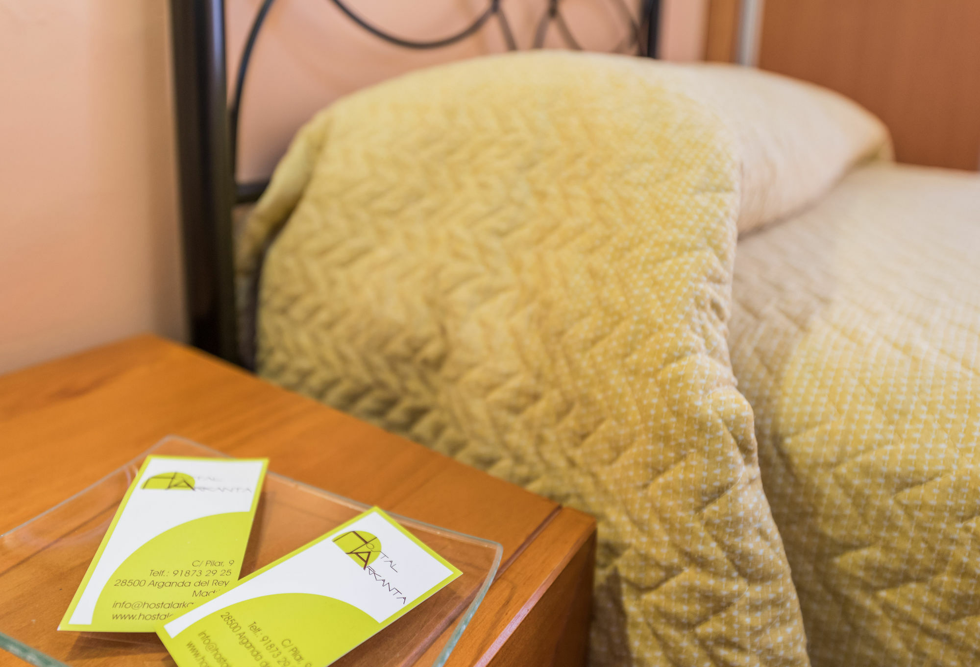 Hostal Arkanta Arganda Del Rey Exterior foto